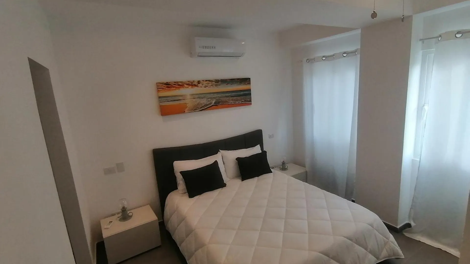 Апартаменты Sabrina Plaza Residence Лас Терренас